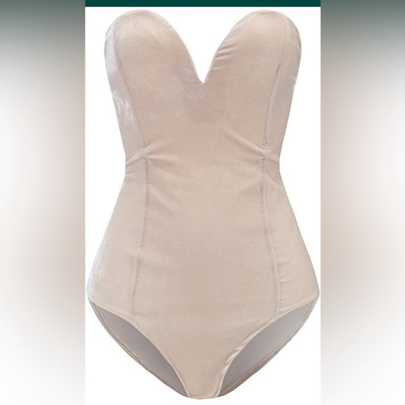 NWT Velvet nude tan bodysuit that snaps and ties up like corset in back Clothink - Picture 2 of 11